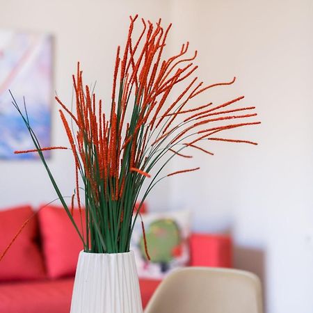Filora Apartment In The City Center Heraklion  Bagian luar foto